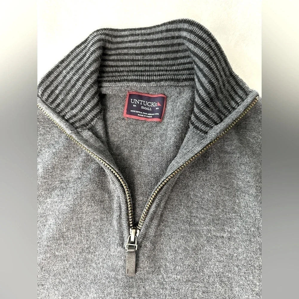 UNTUCKit Belguardo  Merino Wool Quarter -Zip Sweater Size Small